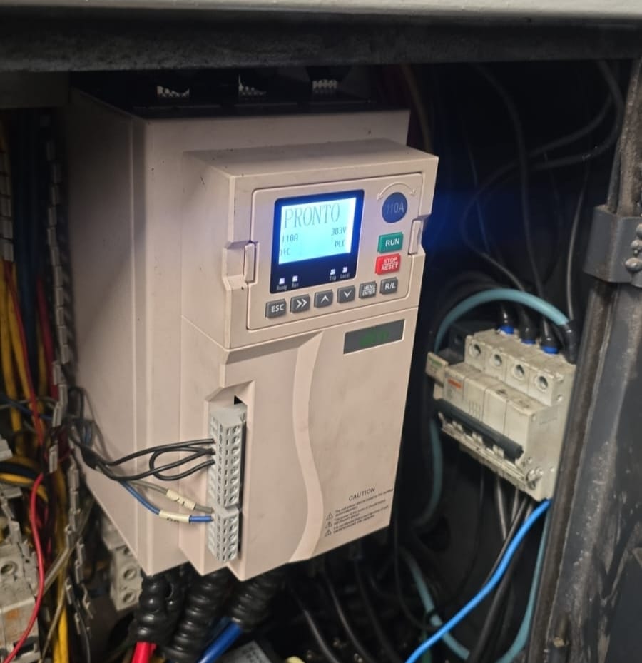 Injetora Chen Hsong 468 ton